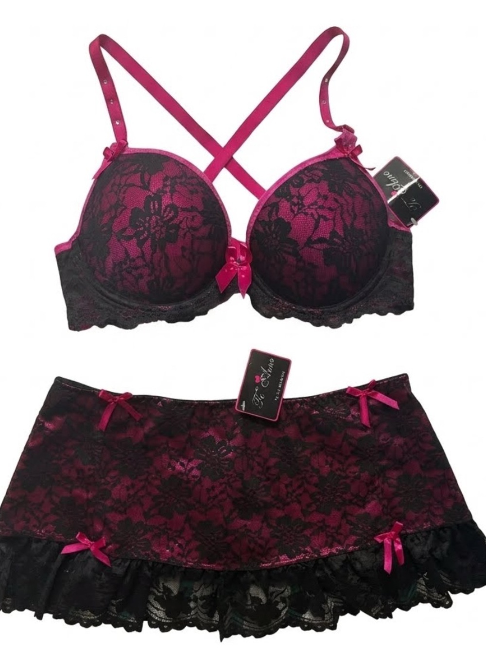NWT Te Amo Convertible Black and Pink Lace Bra and Skirted Panty Lingerie Set